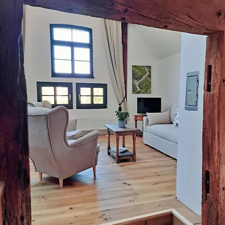 Am Aremberg / Eifel Apartment Antweiler